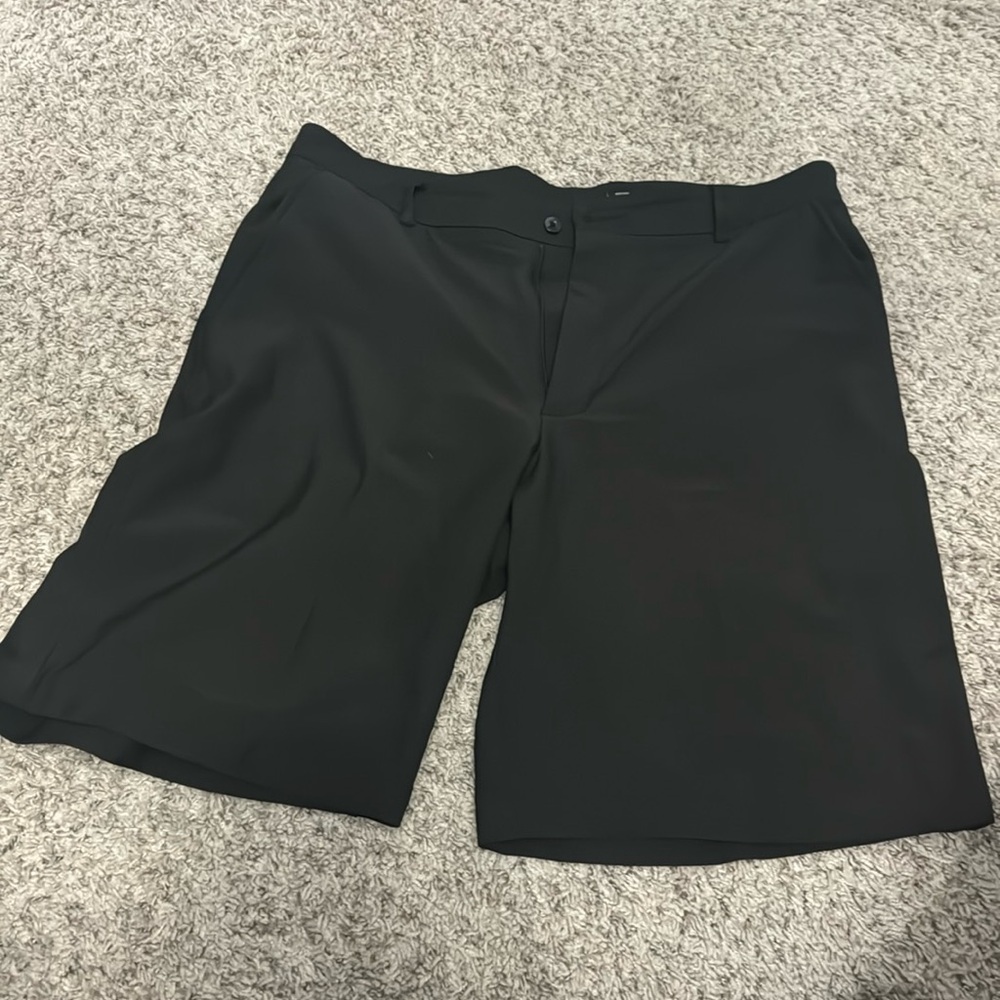 Golf shorts